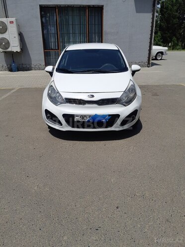 Kia Rio 2013, 250,000 km - 1.4 l - Biləsuvar