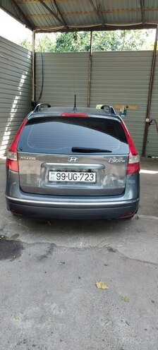 Hyundai i30 2009, 327,113 km - 1.4 л - Tovuz
