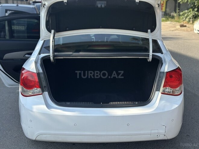 Chevrolet Cruze 2010, 390,000 km - 1.8 л - Bakı