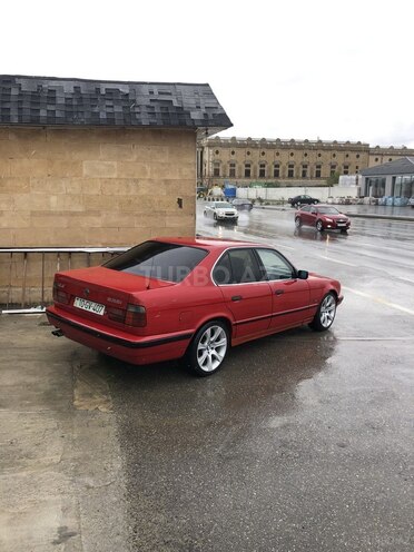 BMW 525 1988, 300,000 km - 2.5 l - Bakı