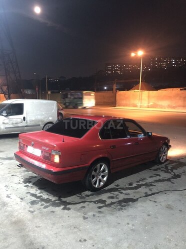 BMW 525 1988, 300,000 km - 2.5 l - Bakı