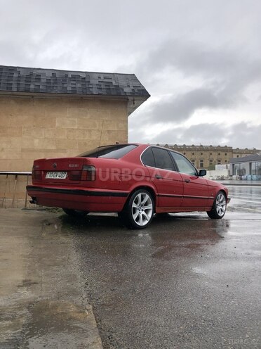 BMW 525 1988, 300,000 km - 2.5 l - Bakı