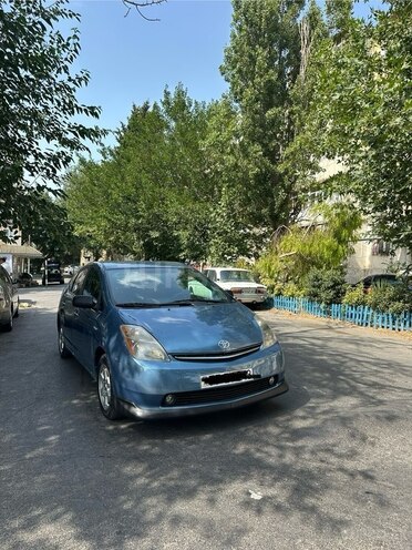 Toyota Prius 2009, 300,000 km - 1.5 l - Bakı