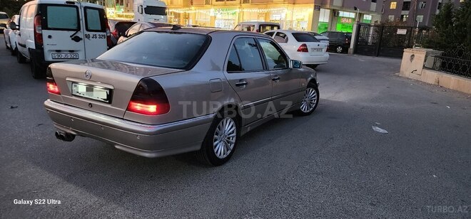 Mercedes C 240 1999, 243,786 km - 2.4 л - Bakı