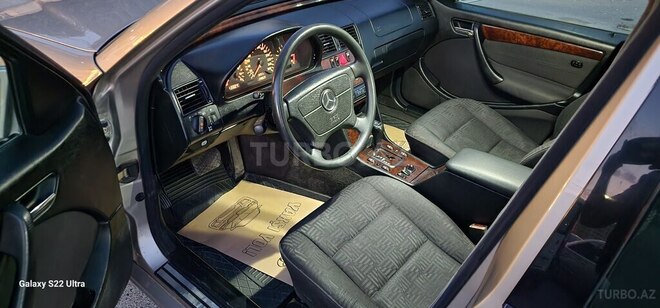 Mercedes C 240 1999, 243,786 km - 2.4 л - Bakı