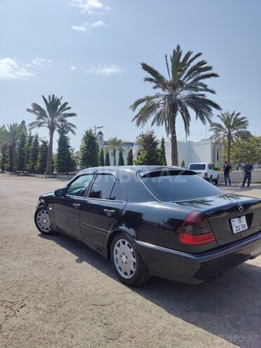 Mercedes C 200 1997, 37,105 km - 2.0 l - Astara