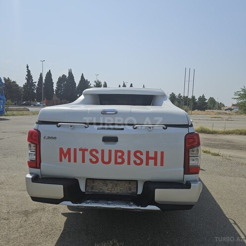 Mitsubishi L200 2022, 185,559 km - 2.4 l - Gəncə