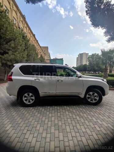 Toyota Land Cruiser Prado 2012, 226,000 km - 2.7 л - Bakı