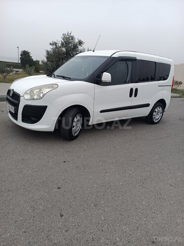 Fiat Doblo 2011, 305,000 km - 1.4 l - Bakı