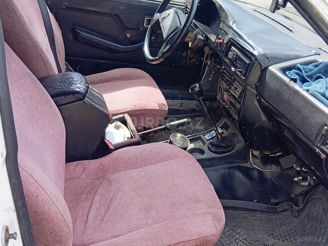 Moskvich  2005, 202,000 km - 1.6 l - Bakı