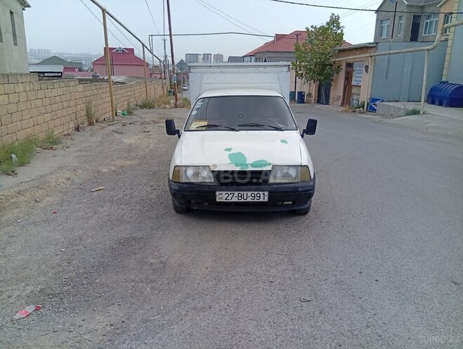 Moskvich  2005, 202,000 km - 1.6 l - Bakı