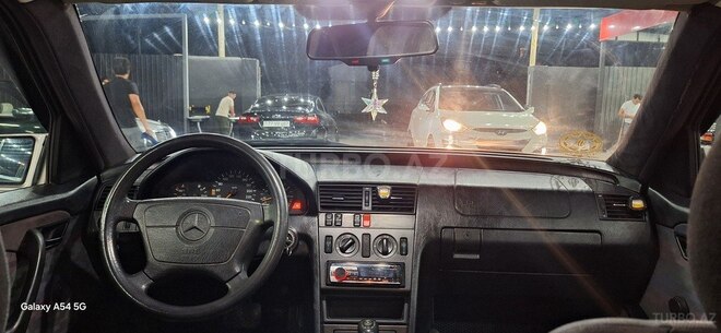 Mercedes C 180 1995, 355,800 km - 1.8 л - Şəmkir