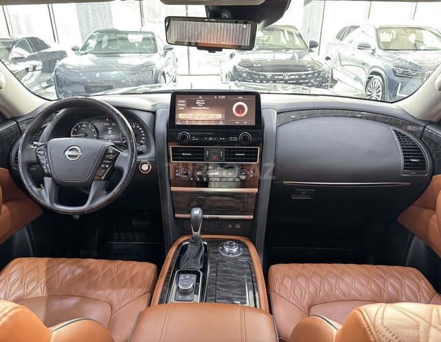 Nissan Patrol 2022, 22,900 km - 4.0 л - Bakı