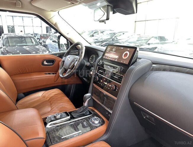 Nissan Patrol 2022, 22,900 km - 4.0 л - Bakı