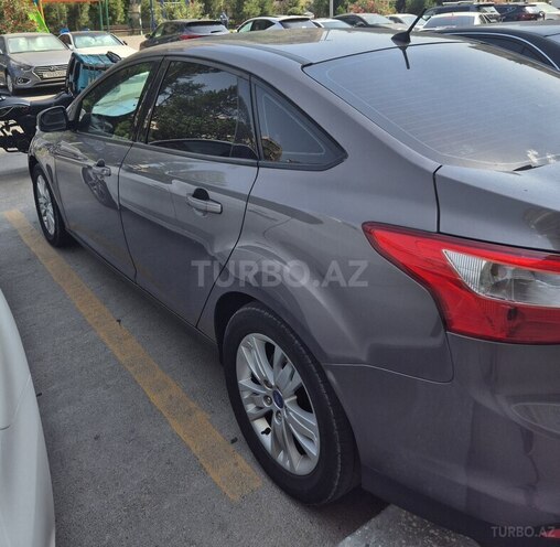 Ford Focus 2014, 150,000 km - 1.6 л - Bakı