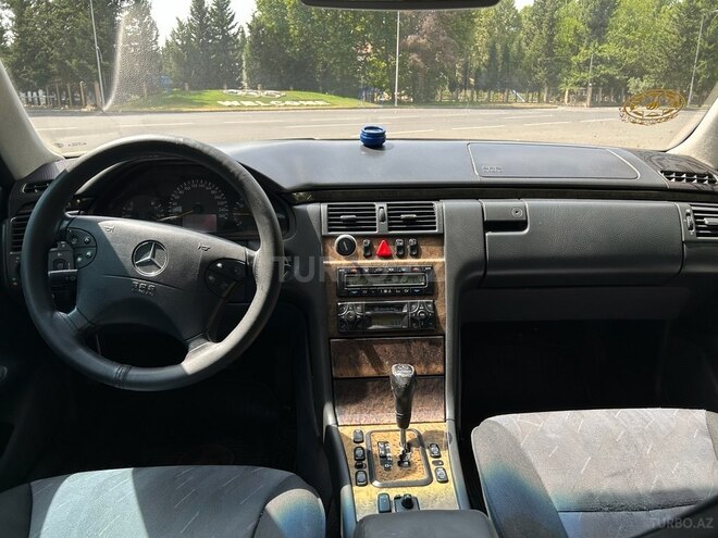 Mercedes E 200 2000, 250,000 km - 2.0 l - Mingəçevir
