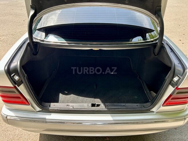 Mercedes E 200 2000, 250,000 km - 2.0 l - Mingəçevir
