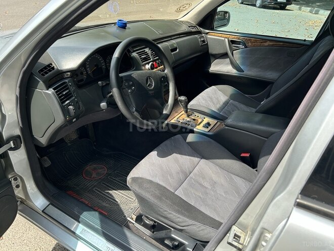 Mercedes E 200 2000, 250,000 km - 2.0 l - Mingəçevir