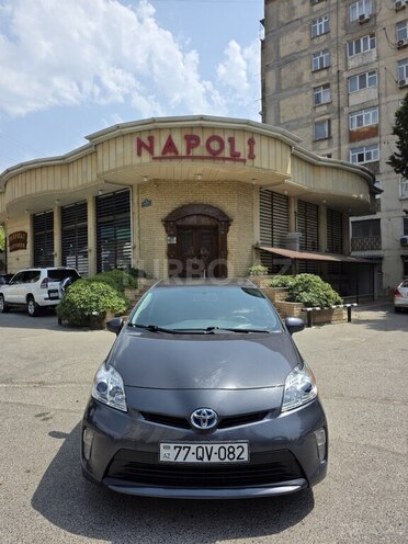 Toyota Prius 2013, 321,869 km - 1.8 l - Bakı