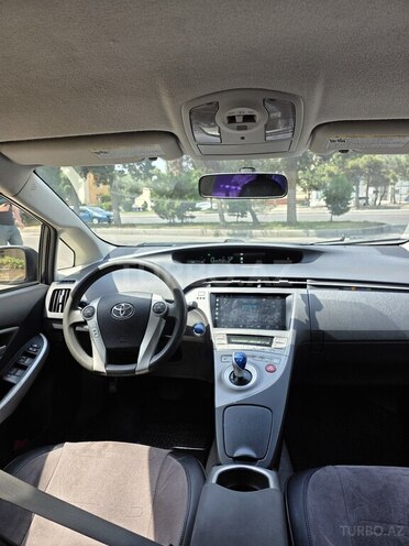 Toyota Prius 2013, 321,869 km - 1.8 l - Bakı