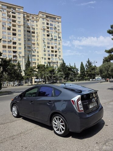 Toyota Prius 2013, 321,869 km - 1.8 l - Bakı