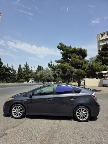 Toyota Prius 2013, 321,869 km - 1.8 l - Bakı