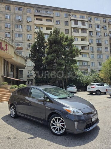 Toyota Prius 2013, 321,869 km - 1.8 l - Bakı