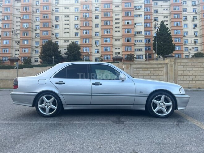 Mercedes C 240 1998, 290,000 km - 2.4 l - Bakı