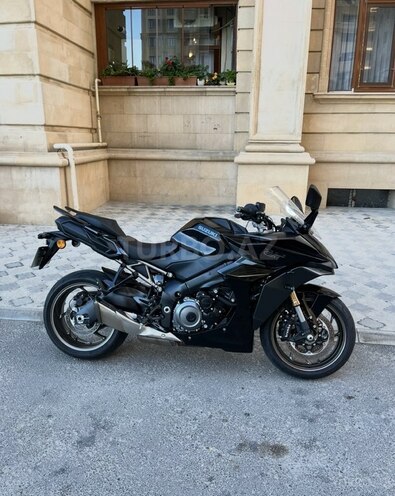 Suzuki  2024, 16,000 km - 1.0 l - Bakı