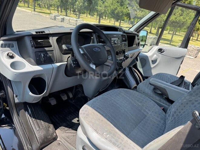 Ford Transit 2008, 202,000 km - 2.4 л - Balakən
