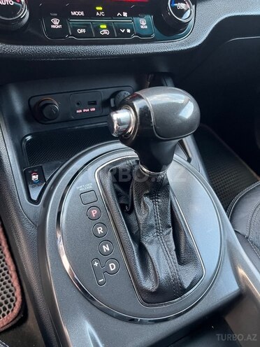 Kia Sportage 2013, 280,000 km - 2.0 л - Bakı
