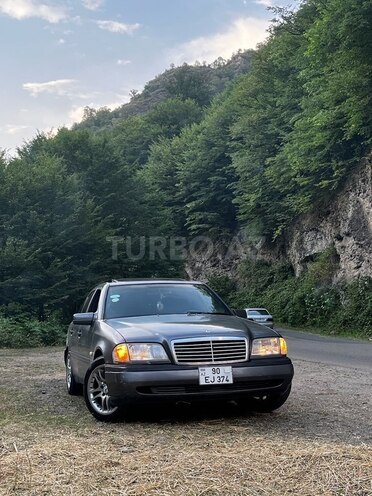 Mercedes C 200 1995, 367,060 km - 2.0 l - Tovuz