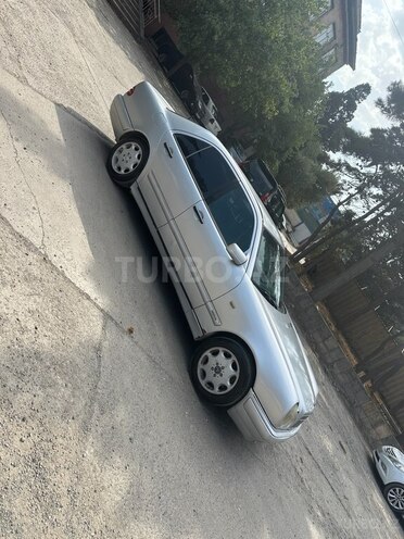 Mercedes E 320 1996, 300,000 km - 3.2 l - Bakı