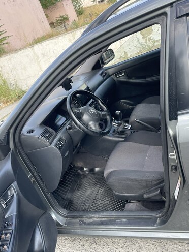 Toyota Corolla 2006, 317,000 km - 1.4 l - Bakı