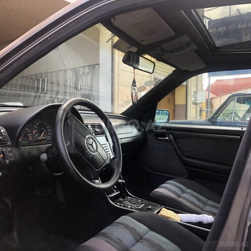 Mercedes C 200 1995, 367,060 km - 2.0 l - Tovuz