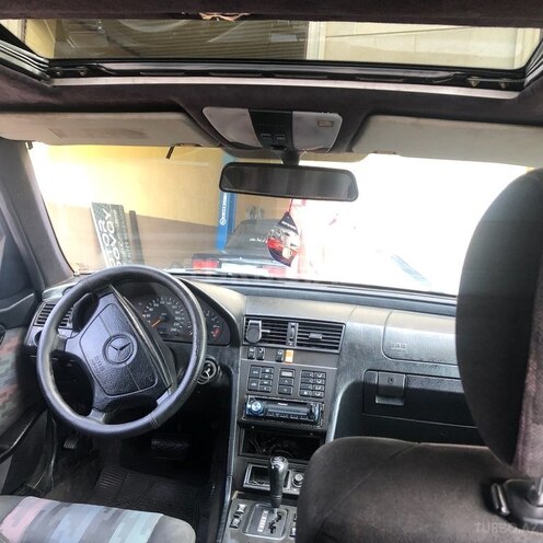 Mercedes C 200 1995, 367,060 km - 2.0 l - Tovuz
