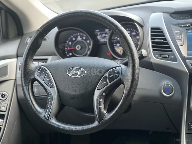 Hyundai Elantra 2015, 186,684 km - 1.8 l - Bakı