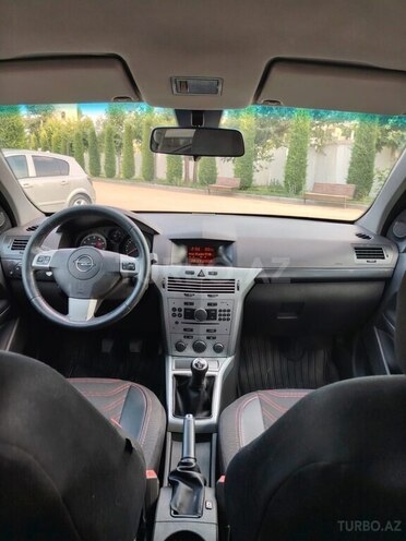 Opel Astra 2009, 173,586 km - 1.4 l - Tovuz