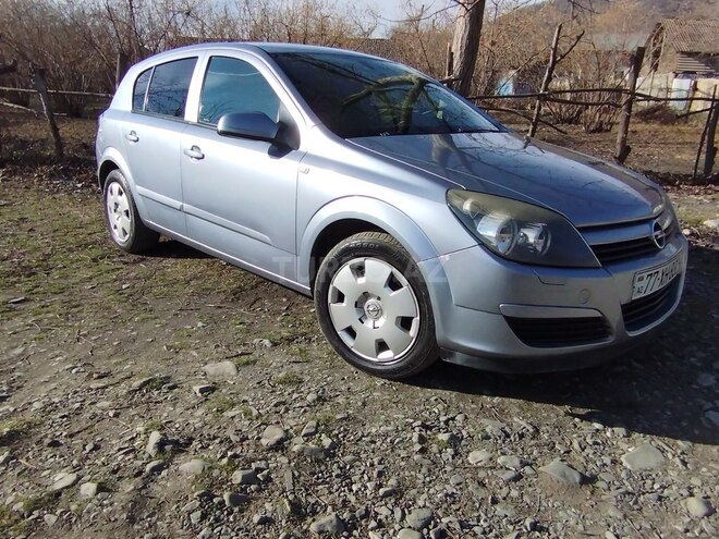 Opel Astra 2004, 280,000 km - 1.4 l - Bakı