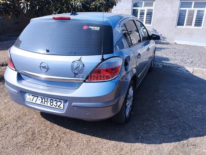 Opel Astra 2004, 280,000 km - 1.4 l - Bakı