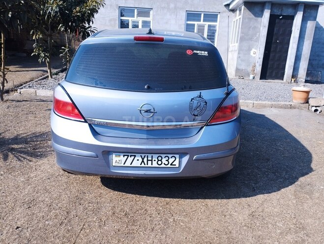 Opel Astra 2004, 280,000 km - 1.4 l - Bakı