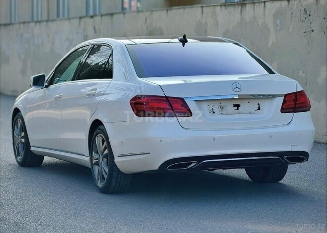 Mercedes E 250 2014, 300,000 km - 2.1 l - Gəncə