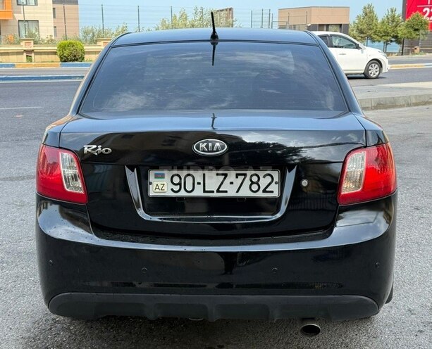 Kia Rio 2010, 197,900 km - 1.4 l - Bakı