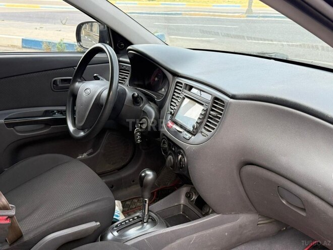 Kia Rio 2010, 197,900 km - 1.4 l - Bakı