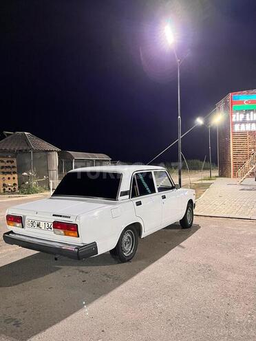 LADA (VAZ) 2107 2009, 66,000 km - 1.6 l - Salyan