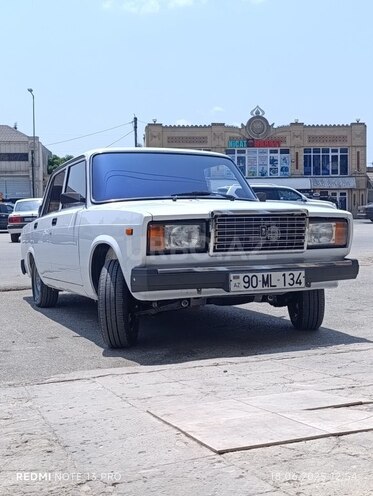 LADA (VAZ) 2107 2009, 66,000 km - 1.6 l - Salyan