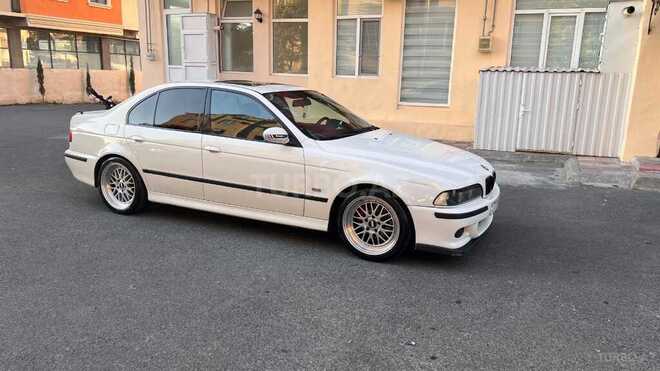 BMW 525 2001, 400,000 km - 2.5 l - Zaqatala