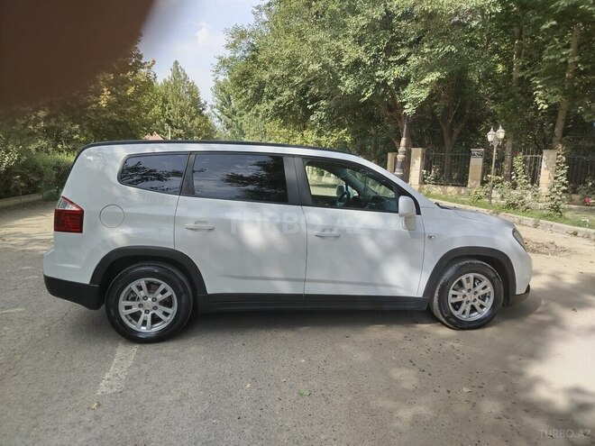 Chevrolet Orlando 2011, 230,000 km - 1.8 l - Yevlax