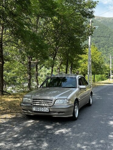 Mercedes C 240 1998, 350,000 km - 2.4 l - Qax