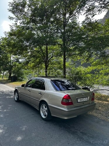 Mercedes C 240 1998, 350,000 km - 2.4 l - Qax